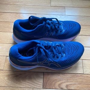 ASICS GEL-KAYANO 28 SNEAKERS WOMENS 7.5